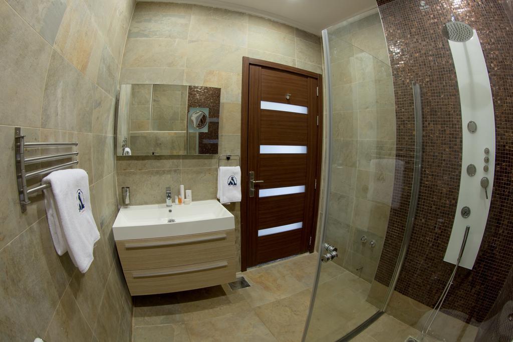 Sara Plaza (Adults Only) Aparthotel Kuwait City ห้อง รูปภาพ
