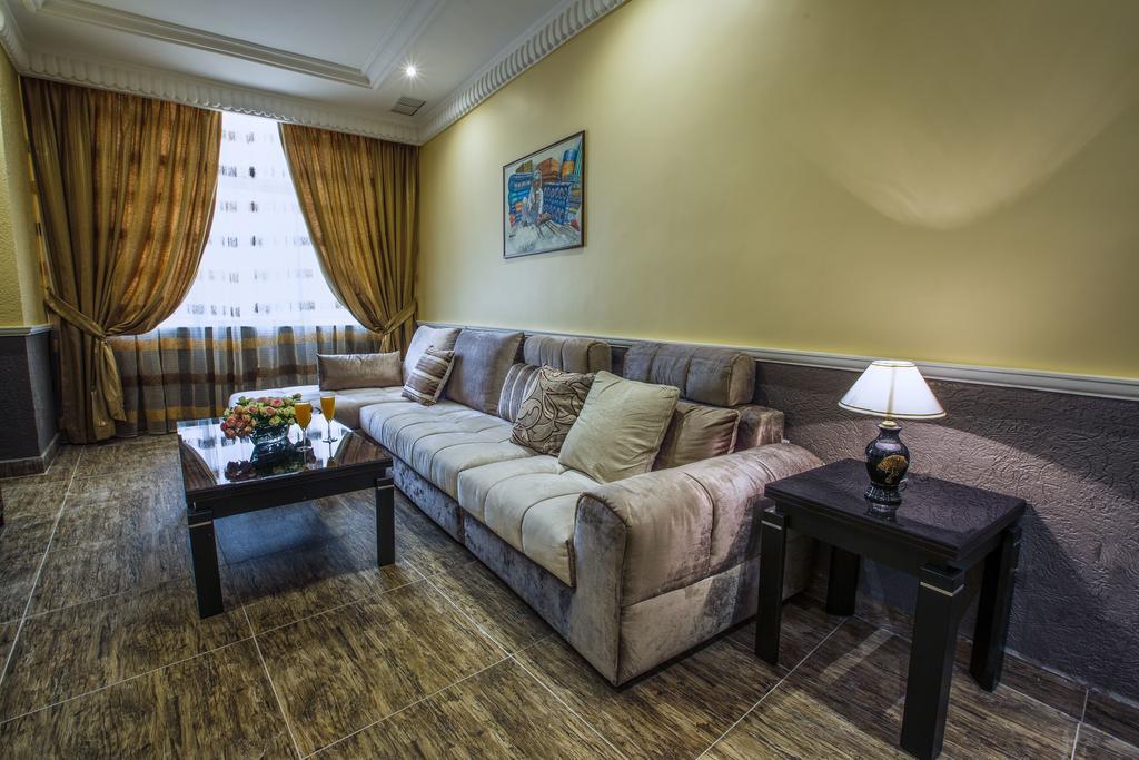 Sara Plaza (Adults Only) Aparthotel Kuwait City ภายนอก รูปภาพ